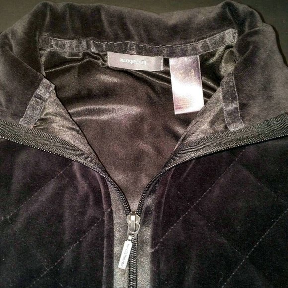 FLASH SALE! NEW Liz Claiborne Black Velvet Vest. Quilted, Zip Front & Pockets, S - Picture 4 of 13